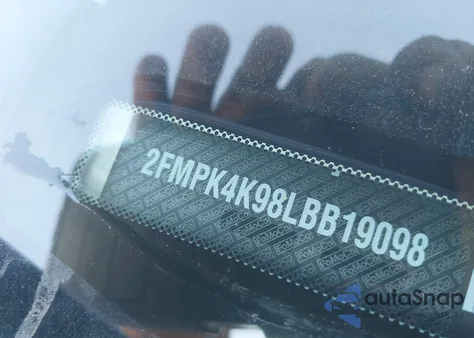 2020 Ford Edge Titanium z USA, uszkodzony, nr VIN 2FMPK4K98LBB19098